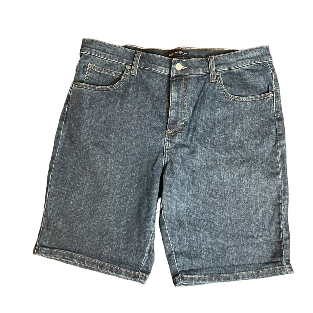 LEE RELAXED FIT KATHY BERMUDA SHORTS WOMEN’S SIZE 14​​​​​​